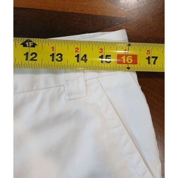 J Crew Weathered Classic Chino Short 3" White Classic Preppy Beach Size 6 Twill - Picture 6 of 8
